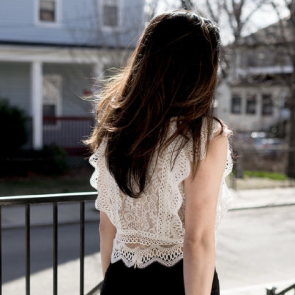 Chicwish Top - image 4